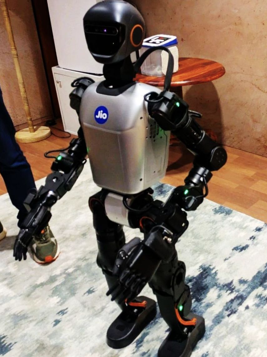 Humanoid robot